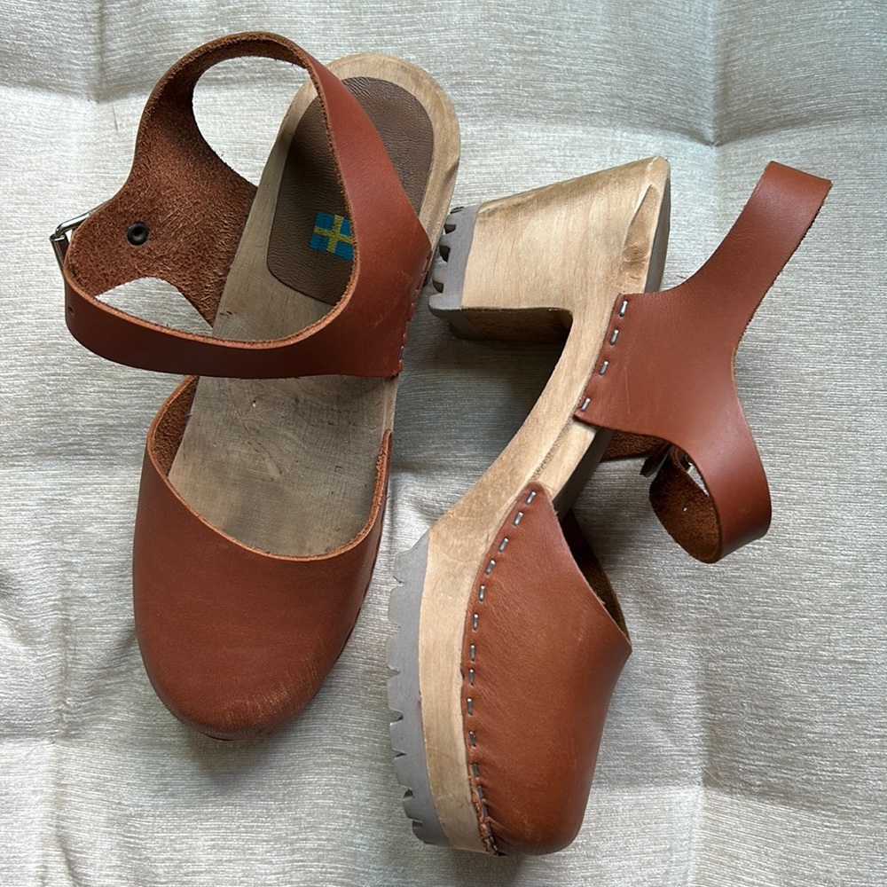 MIA Abba Clog (price firm)